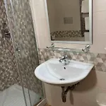 Pisani 3*