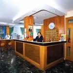 Pisani 3*