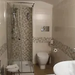 Pisani 3*