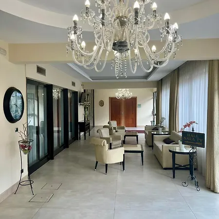 Pisani Hotel San Nicola La Strada