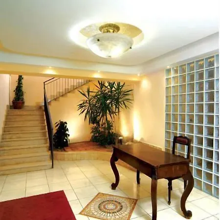 Pisani Hotel San Nicola La Strada