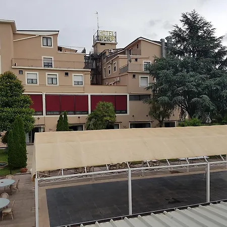 Pisani San Nicola la Strada